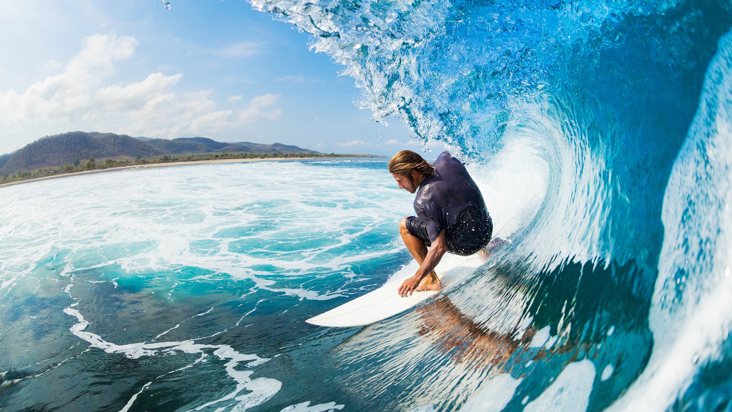 【未来帅脸】智能化设备在球场中的应用前景，智能球场方案介绍